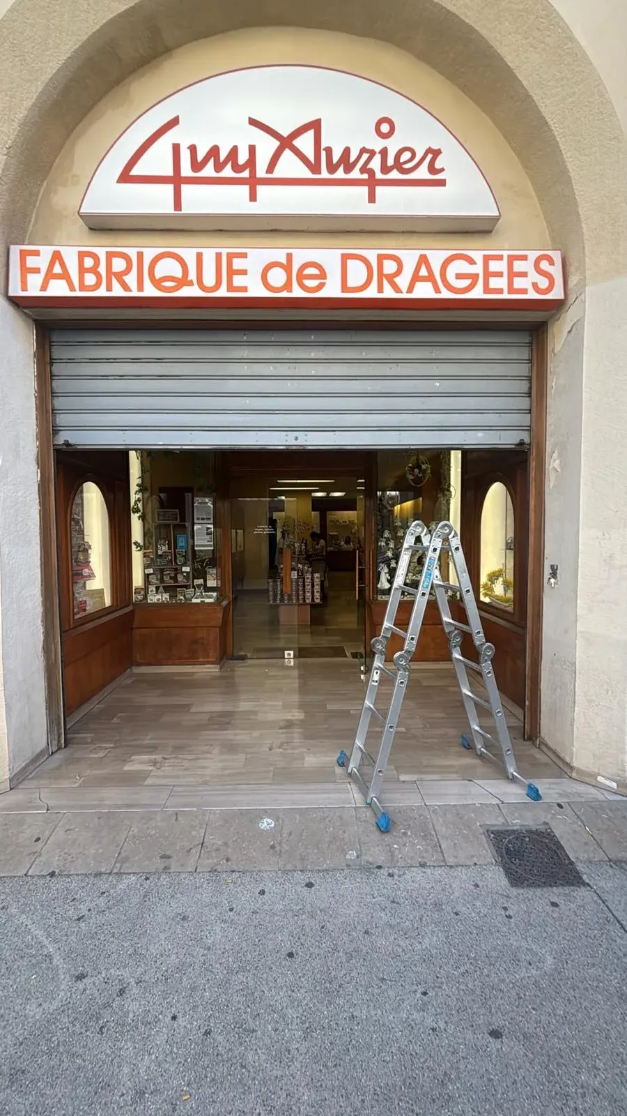 Installation et pose de rideau métallique à Drancy