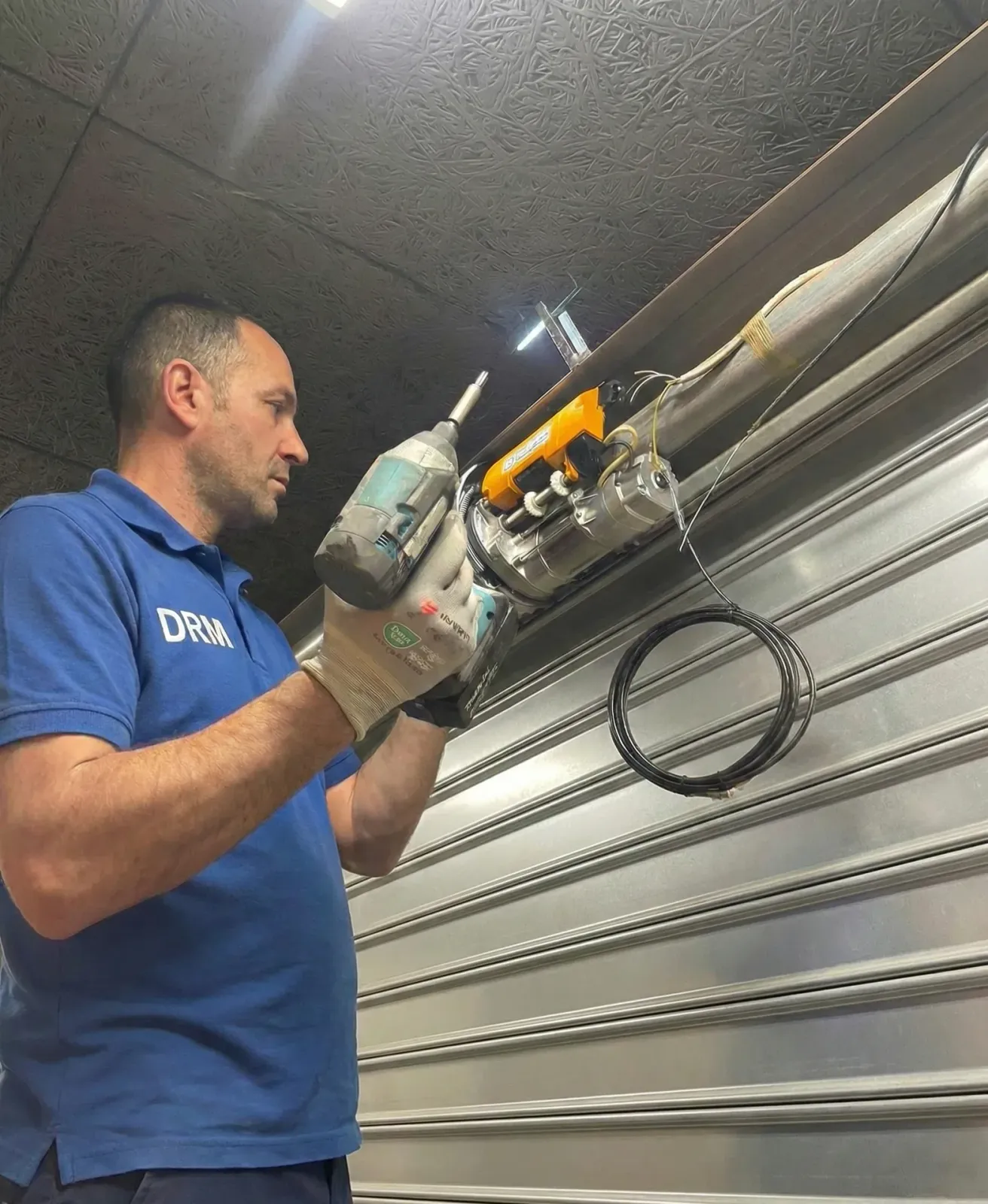 Motorisation de rideau métallique à Drancy